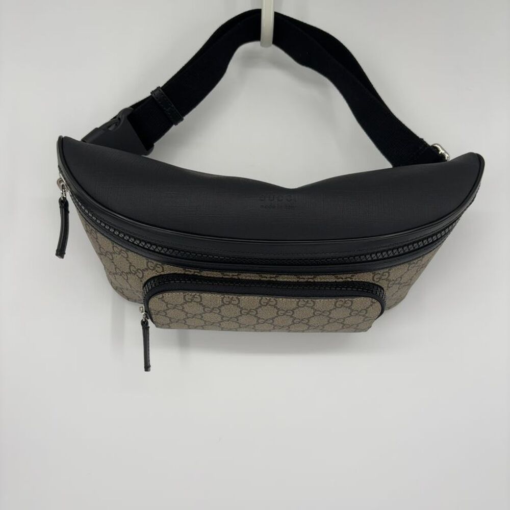 Gucci Gucci Beige and Black GG Belt Bag